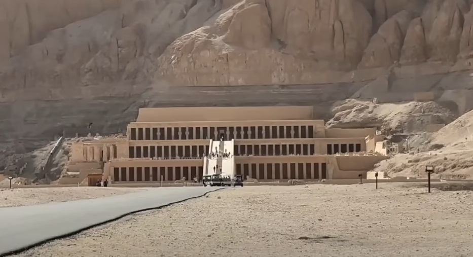 Luxor City